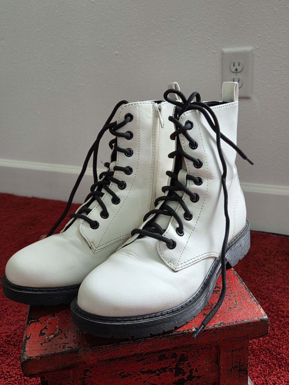 White Lace-Up Combat Boots with Black Laces